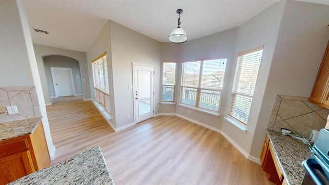 Building Photo - 20717 Bellerive Dr