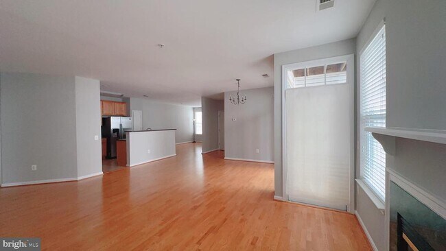 Building Photo - 4191 Lochleven Tr