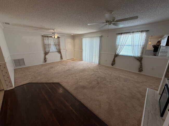Building Photo - 2829 Burgos Dr