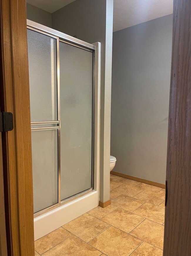 Building Photo - 705-707 E Watermill Cir