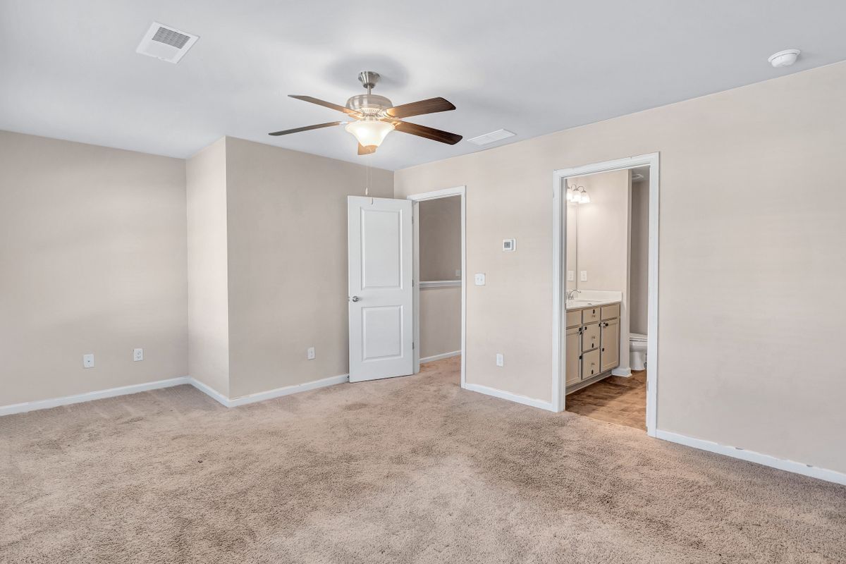 Building Photo - 585 McWilliams Rd SE