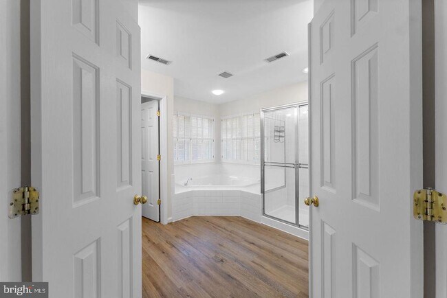 Building Photo - 2798 Burrough Hill Ln