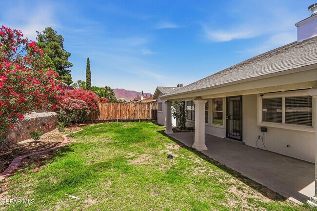 Building Photo - 7239 Desert Jewel Dr