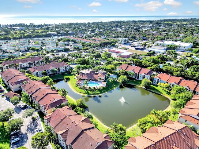 Building Photo - Boynton Beach Condominium