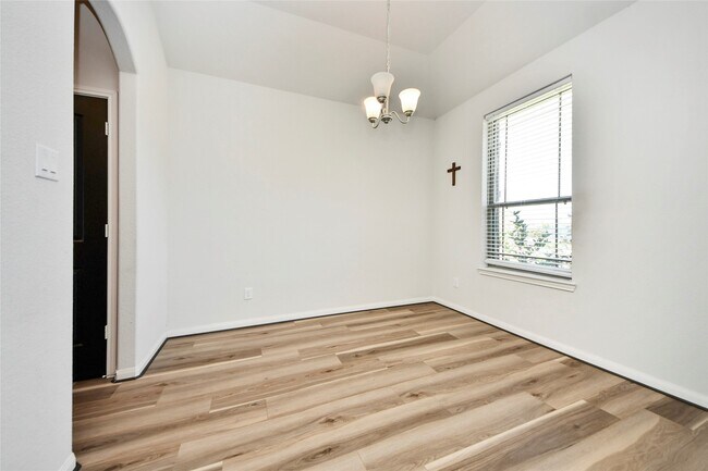 Building Photo - 20043 Poppy Hills Ln