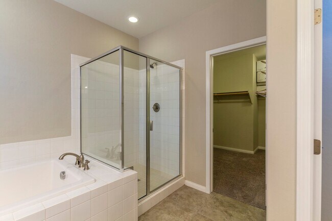 Building Photo - 4209 W Gallinule Dr