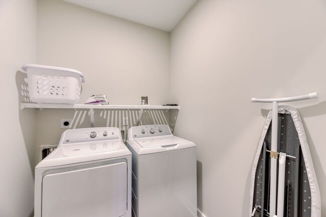 Building Photo - Outer Banks 3 Bedroom Year Round Rental