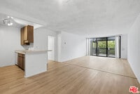 Building Photo - 7742 Redlands St