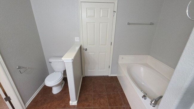 Building Photo - Clean 3 bed 2 bath  - Owasso schools