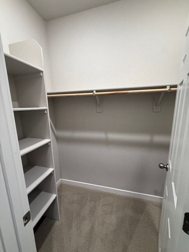 Building Photo - 3223 Le Bourget Ln
