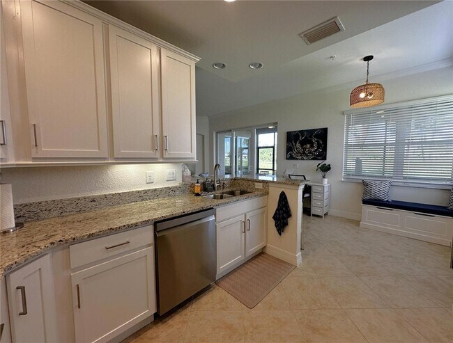 Building Photo - 14073 Black Beauty Dr