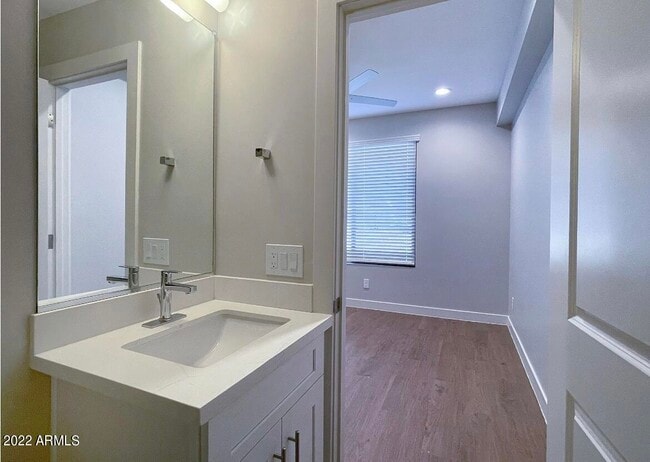 Building Photo - 6060 E Baseline Rd