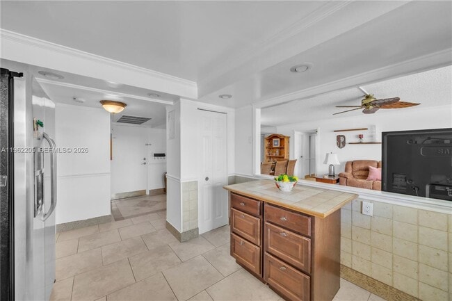 Building Photo - 601 Three Islands Boulevard