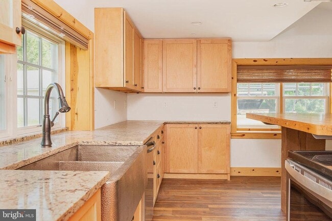 Building Photo - 1138 Bay Ridge Rd