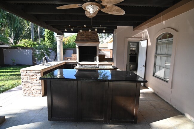 Building Photo - 3134 Homer Dr