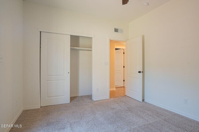 Building Photo - 12897 Nidd Ave
