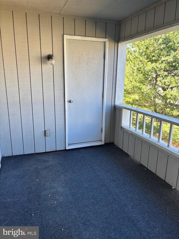 Building Photo - 235 Loring Ct