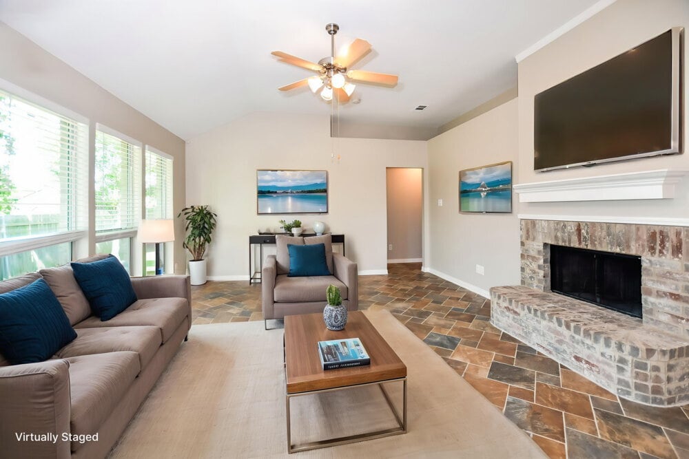 Building Photo - 321 Rustic Grove Ln