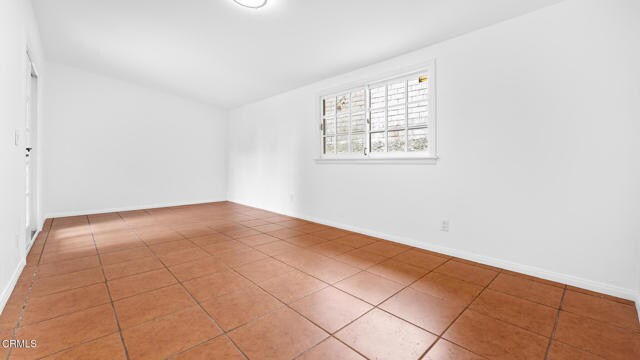 Building Photo - 1450 Benedict Canyon Drive