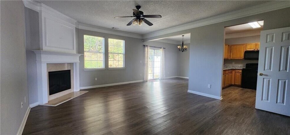 Building Photo - 413 Windstone Trail