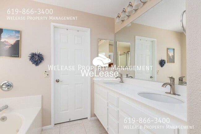 Building Photo - 42028 Pine Needle St