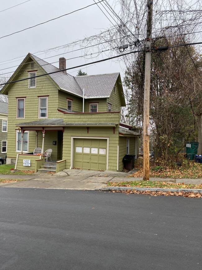 Building Photo - 7 Monroe Heights