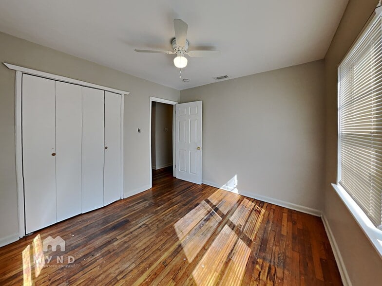 Building Photo - 4821 Edith St
