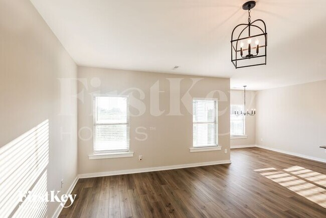 Building Photo - 71 Co Rd 1702