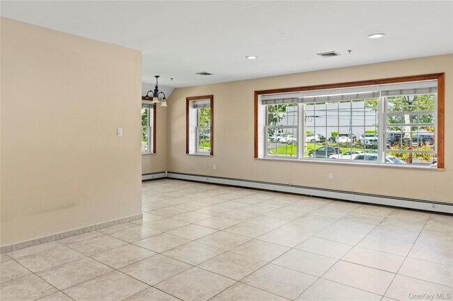 Building Photo - 72 Cedar Swamp Rd