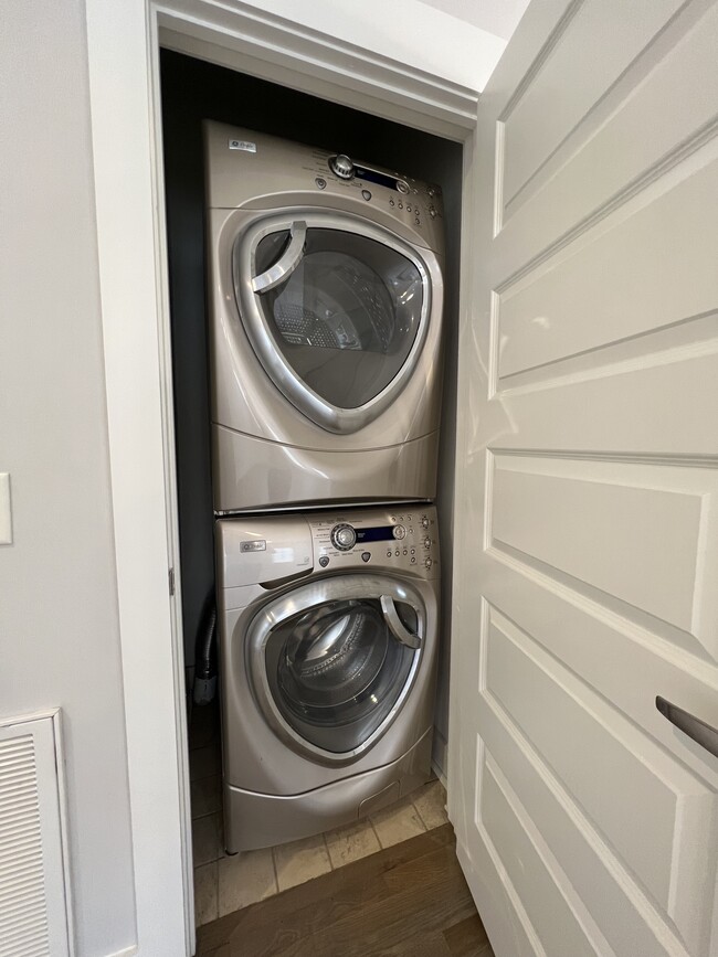 HE washer and dryer - 1701 6th Ave N