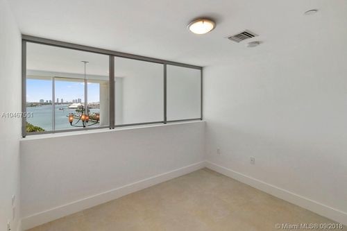 Building Photo - 900 Biscayne Blvd