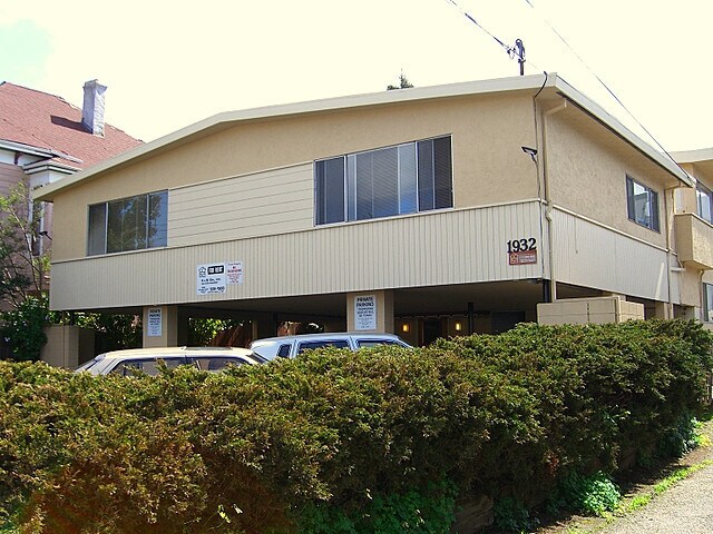Building Photo - 1-bdr just blocks from Downtown Berkeley