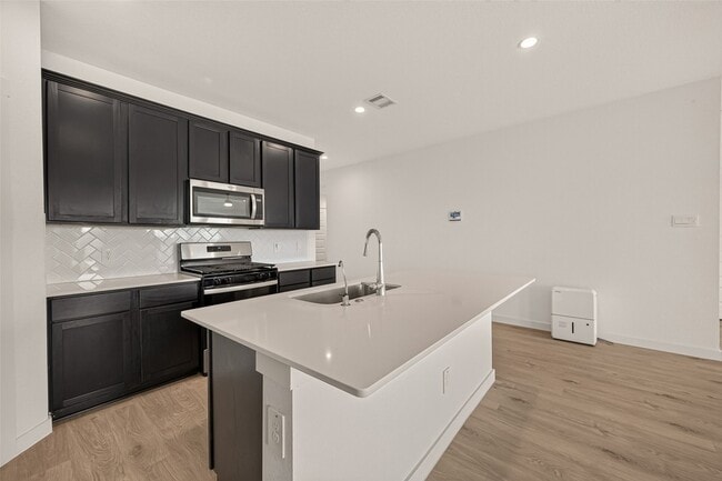 Building Photo - 3827 Pierce Pl Ln