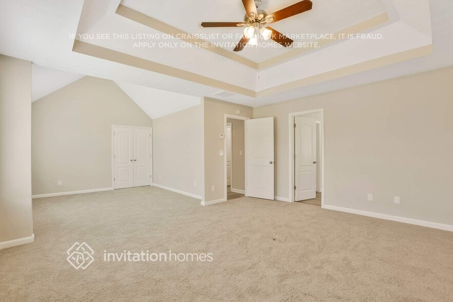 Building Photo - 6890 Smoke Ridge Dr