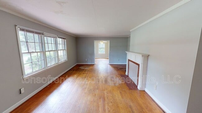 Building Photo - 20 Blakely Ave