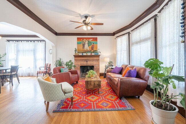 Building Photo - Charming Sabin Craftsman with Fenced Yard, Deck, and More!