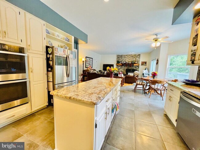 Building Photo - 1474 Freeman Dr