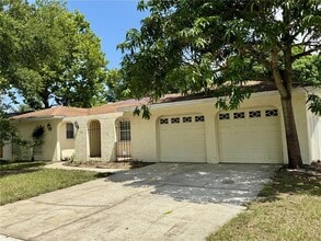 Building Photo - 8515 Sandberry Blvd