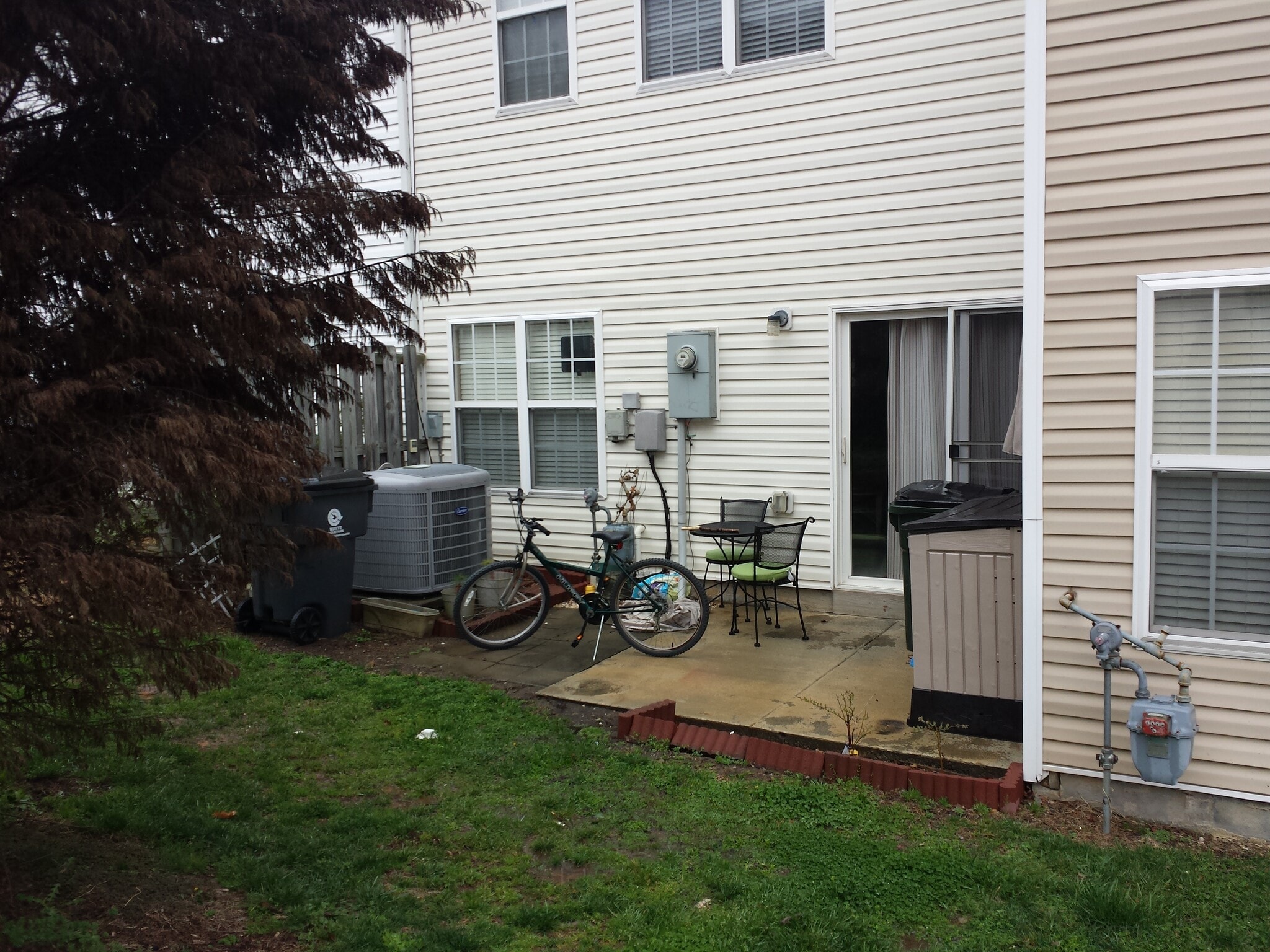 Back patio - 121 Watertree Ln