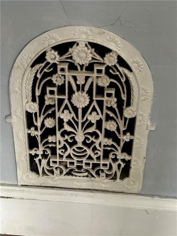 Building Photo - 58 Henry St