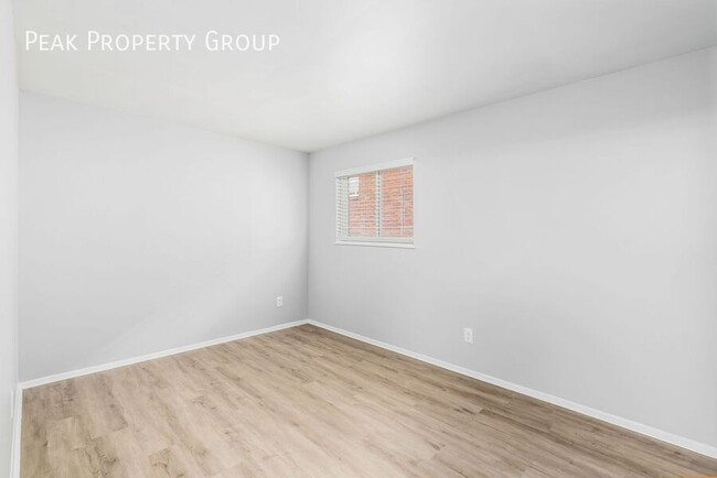 Building Photo - Available Now! 2 Bedroom Apartments Locate...