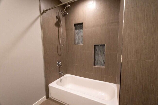 Building Photo - 4513 E Cervato St