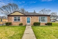 Building Photo - 733 E Rockland Rd