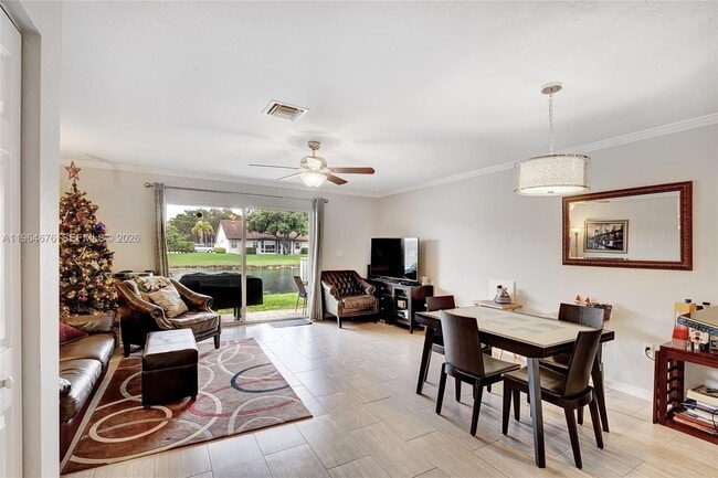 Building Photo - 9115 Chambers St