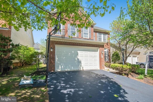 Building Photo - 8416 Churchside Dr