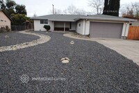 Building Photo - 5512 Chauncey Way