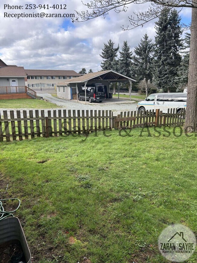 Building Photo - 186 - Steel Lake Home- Great Location!