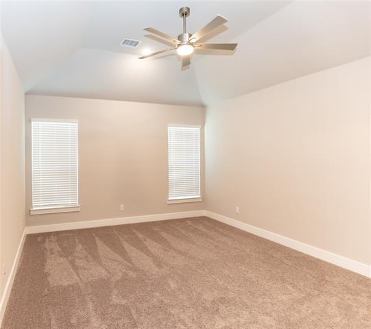 Building Photo - 6124 Shasta Creek Rd