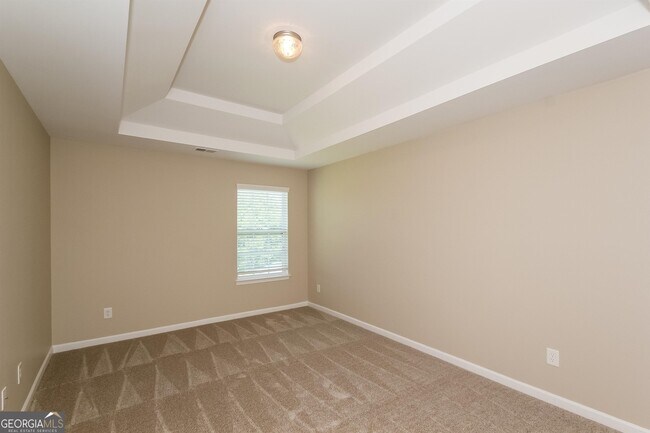 Building Photo - 5563 Martin Ct
