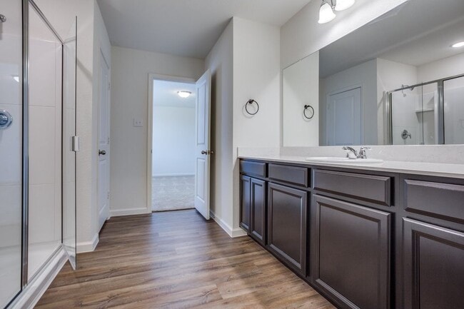 Building Photo - 1804 Wolf Run